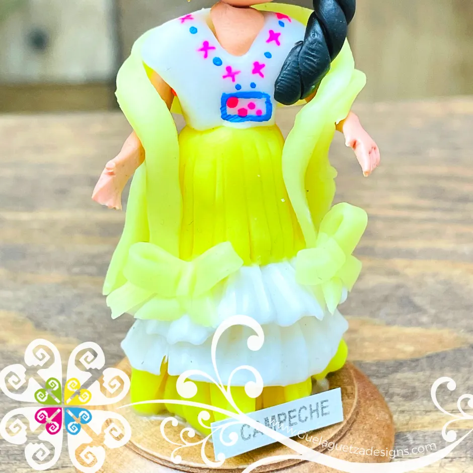 4- Campeche Little Doll Figurine - Fondant Doll