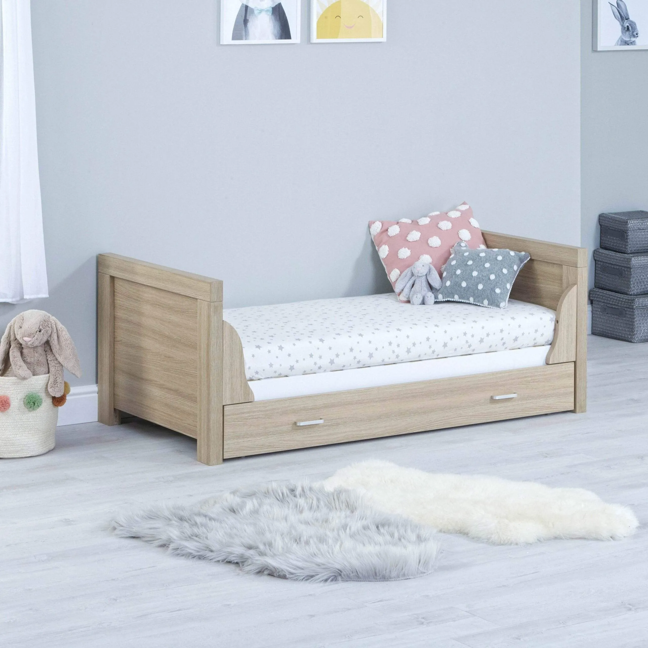 Babymore Luno Cot Bed with Drawer - White Oak