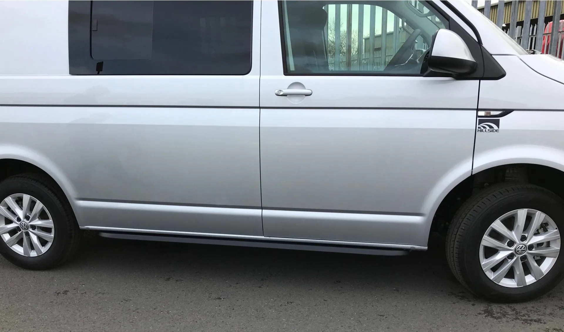 Black Angular OE Style Side Bars for Volkswagen Transporter T6 SWB