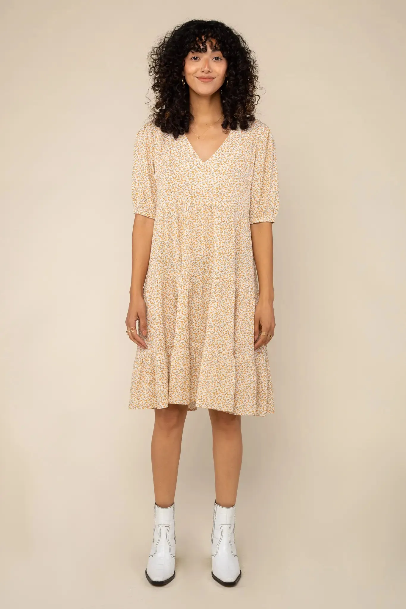 NLT - V-Neck Puff Dress