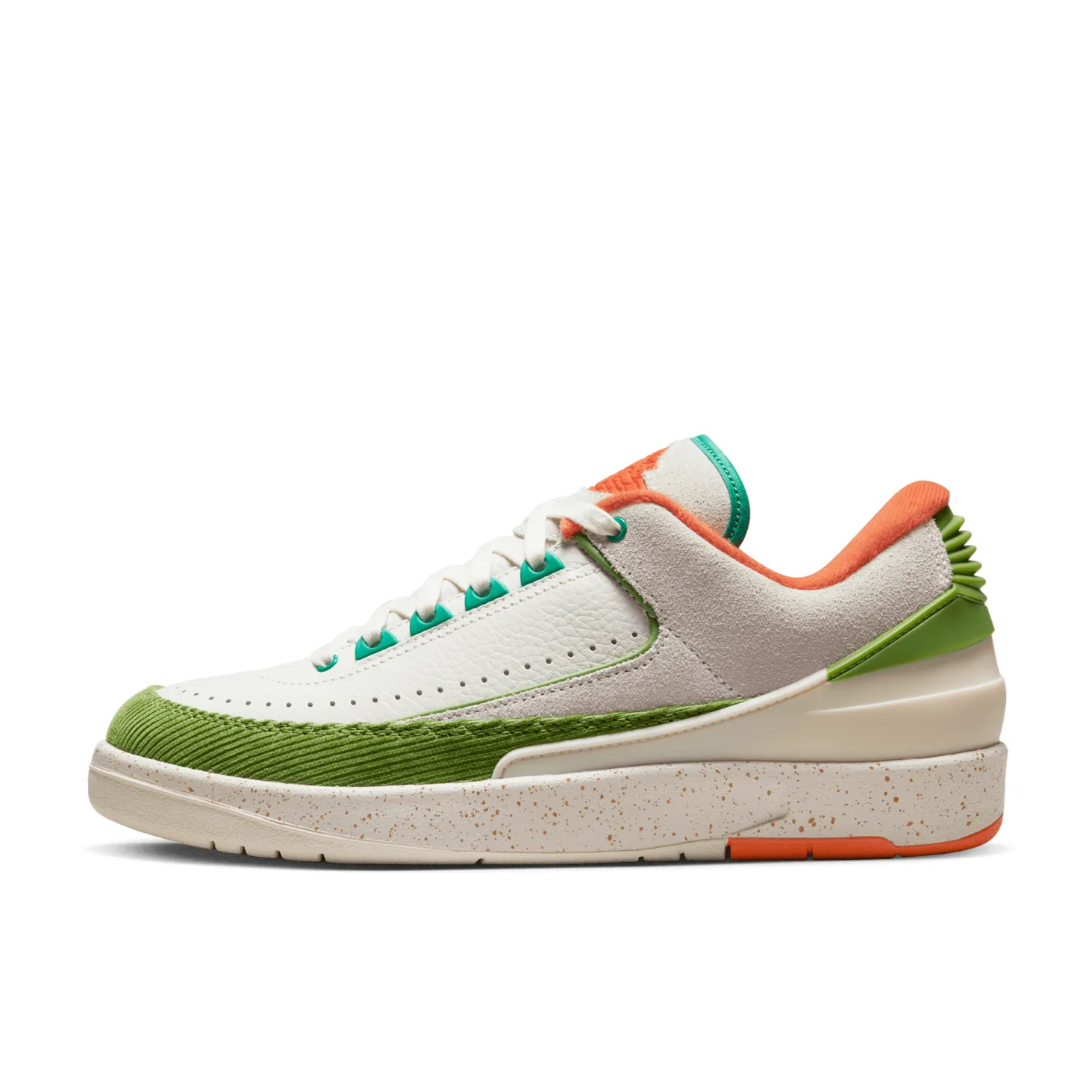 WOMEN'S AIR JORDAN 2 RETRO LOW x TITAN - SAIL/SAFETY ORANGE-CHLOROPHYLL